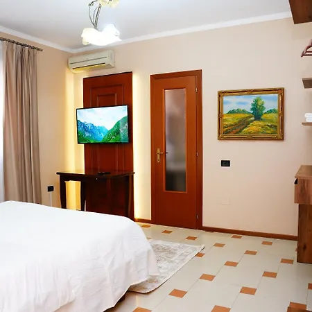 15 By Nam Nam Hotell