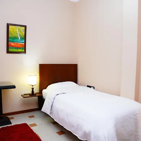 15 By Nam Nam 4* Tirana